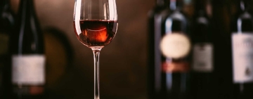 Storia del Vino in Piemonte: Dalle Origini ai Giorni Nostri