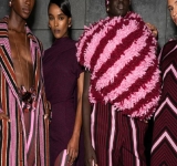 Yes Shop Online: Dall'Artigianalità Napoletana al Successo Globale in Moda
