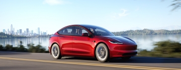Costo della Tesla Model 3 e Nuovi Incentivi: Dettagli e Confronti