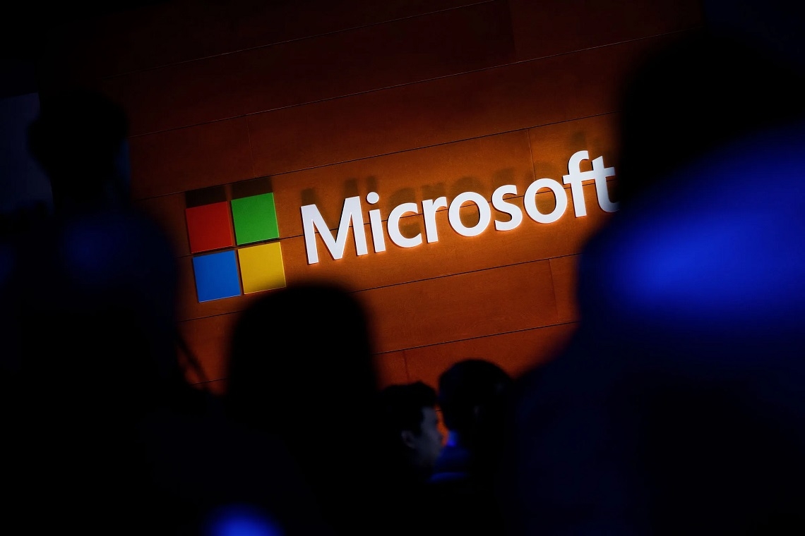 Microsoft in Down: L'Azienda Costretta a Comunicare su X